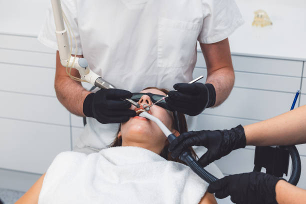 Best Dentist for Tooth Abscess  in Hiawatha, KS